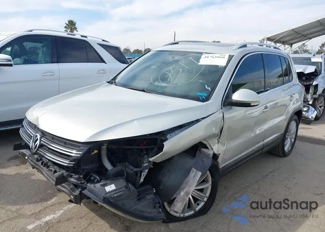 2015 Volkswagen Tiguan Se z USA, uszkodzony, nr VIN WVGBV7AX2FW579797